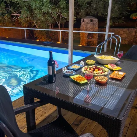 Relish Villalari Vilă Fethiye
