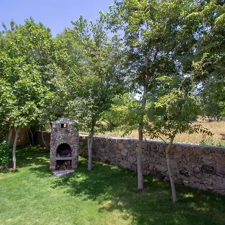 Villa Relish Villalari